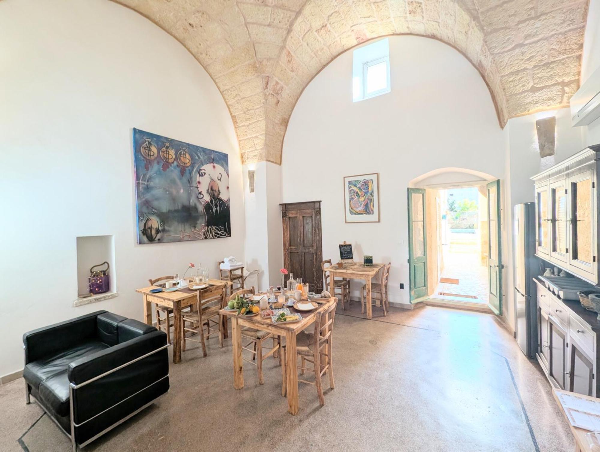 The Art Of Leo Bed & Breakfast Lucugnano Exterior photo